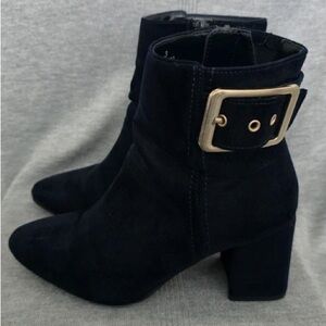 Chic Black Heeled Boots with Gold Buckle